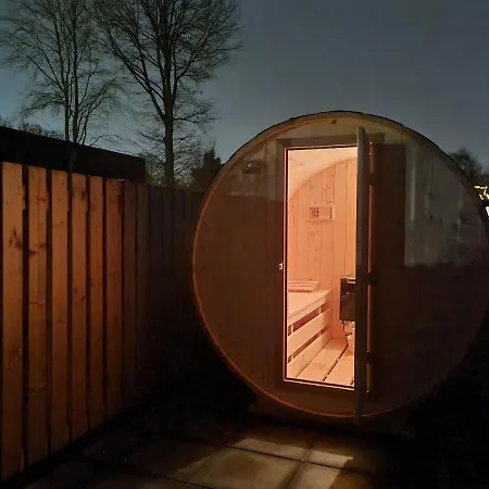Luxe Wellness Woning Met Prive Buitensauna Holiday home *